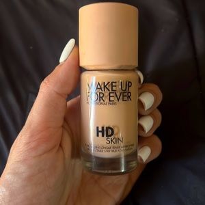 MAKEUP-FOREVER HD FOUNDATION 2N22 (Y325)